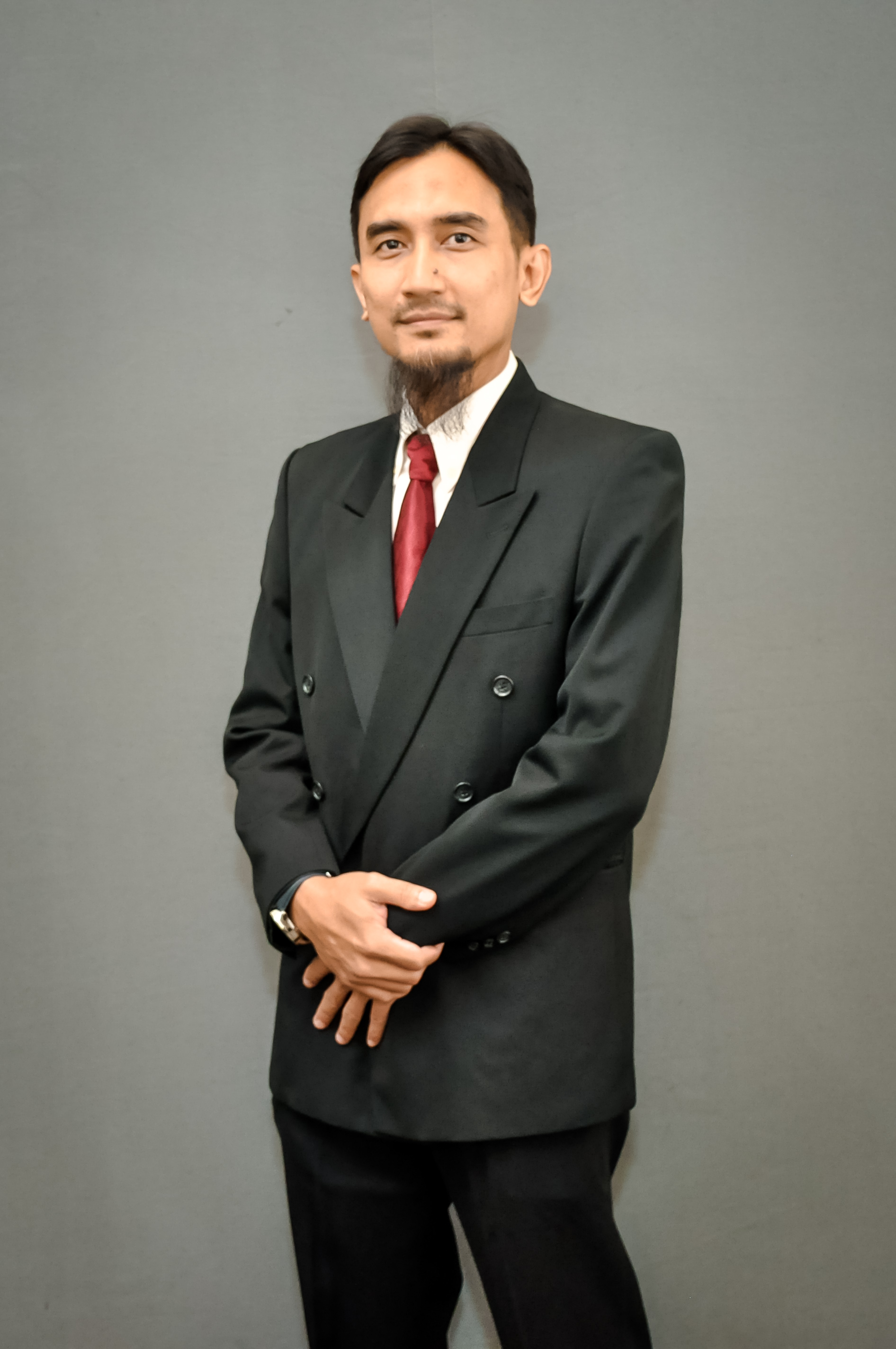 Dr. MOHAMED NAJIB BIN RIBUAN