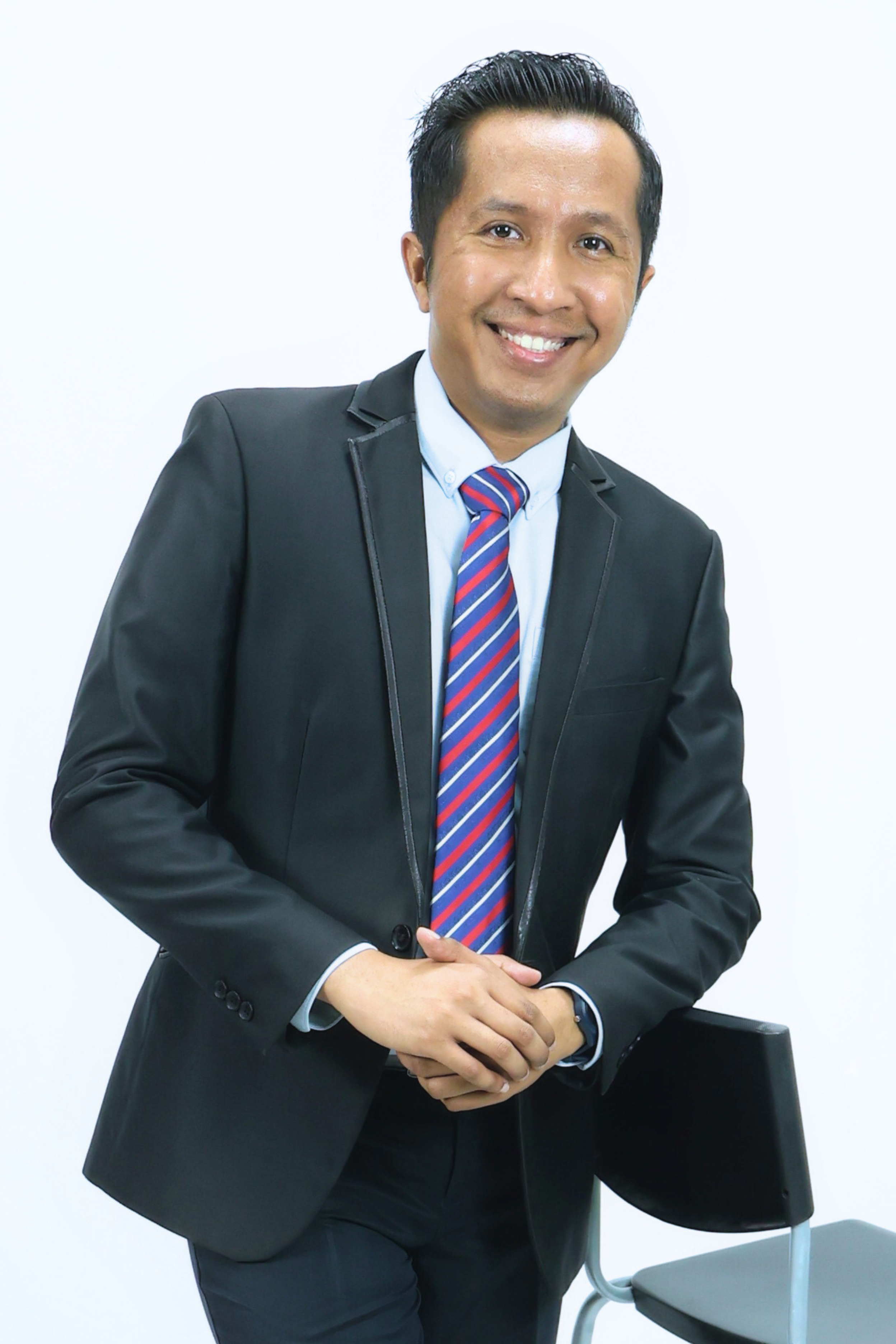 ENCIK MUHAMMAD ZAHIR BIN AB'AZIZ